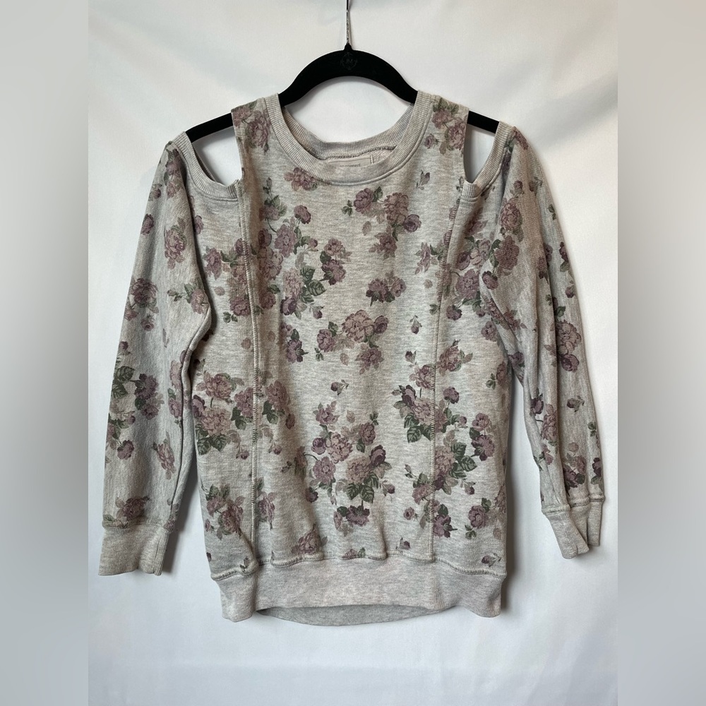 Cold shoulder top - Picture 2 of 6